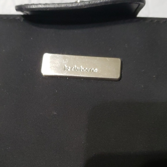 Purse - Picture 3 of 4